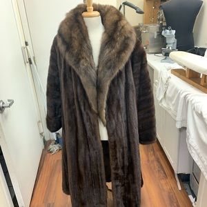 Ben Kahn Custom Made Mink Coat